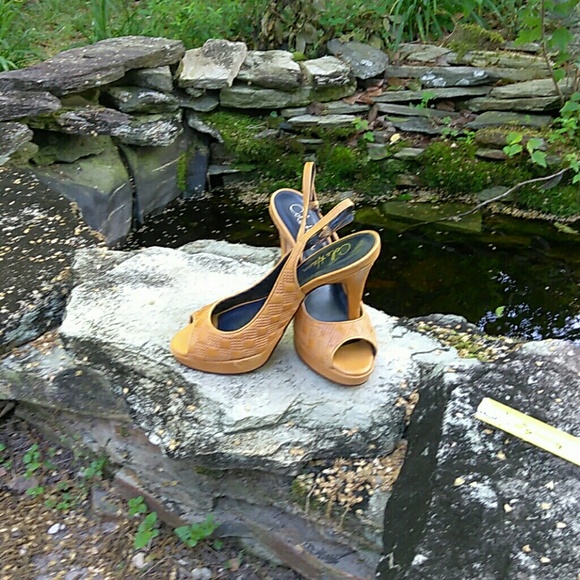 Cole Haan Shoes - Cole Haan nike air ladies